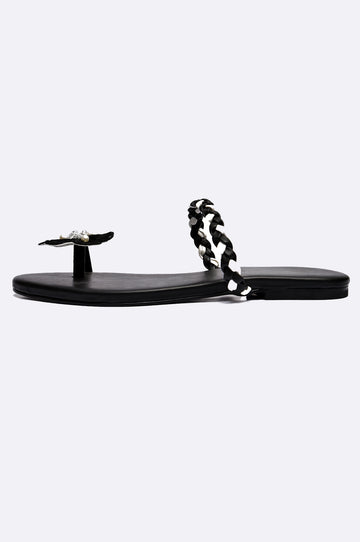 Women’s black leather toe-ring slippers with floral embellishment and braided strap – Paolo Rossi