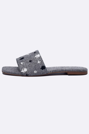 335 GRY Grey fabric Slippers