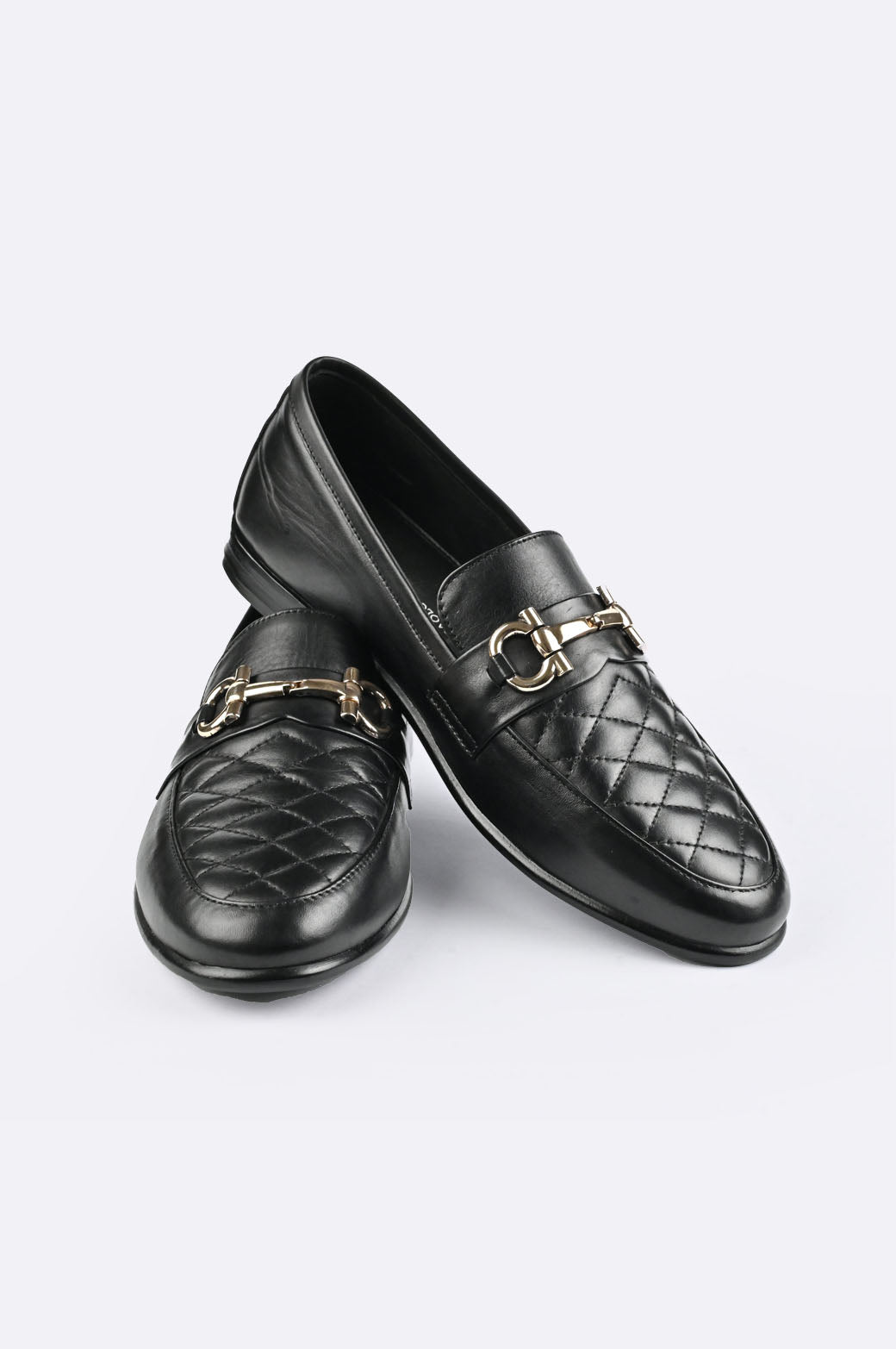1670 BKA Black Moccasin