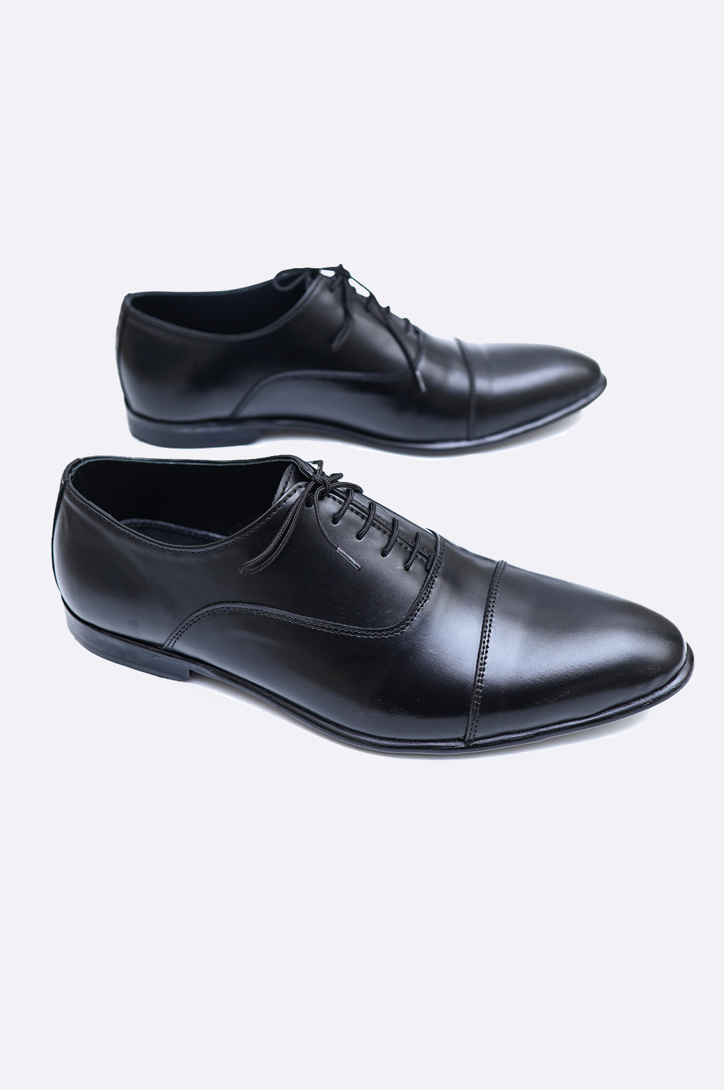 Black Lace Up