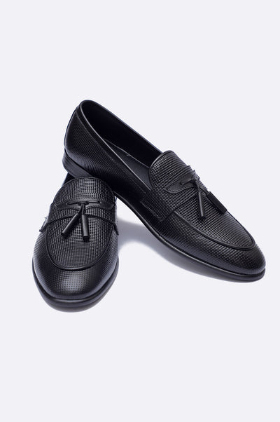 1811 BKC Black Moccasin