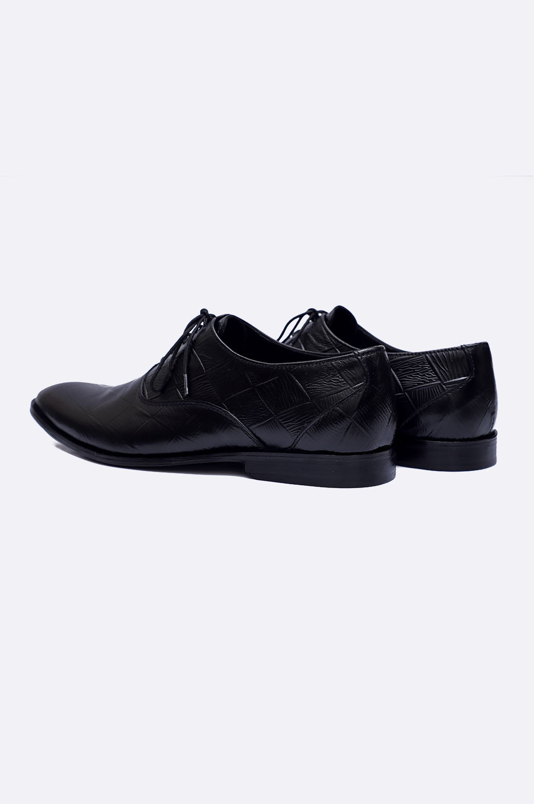1346 BKA Black Lace Up